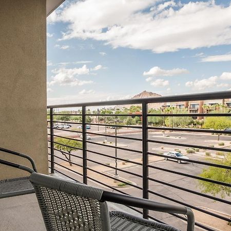 Апартаменты Frontdesk Old Town Apts Скоттсдейл Экстерьер фото